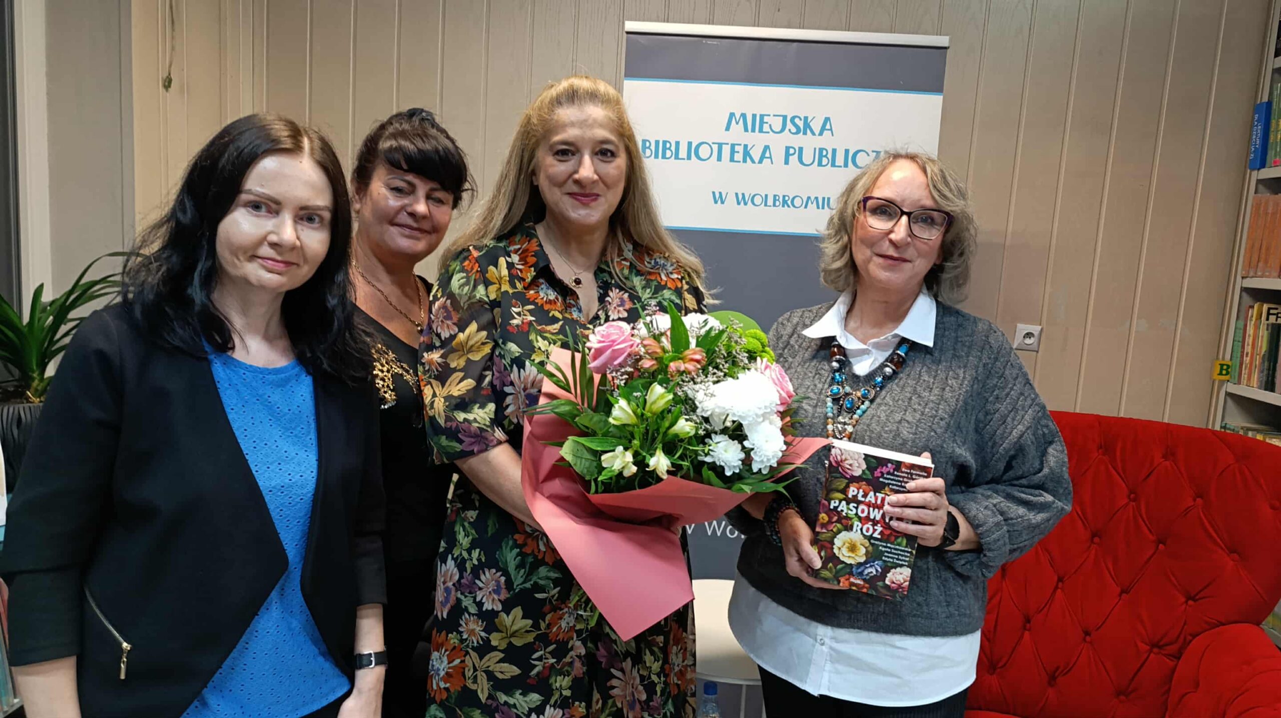 Messenger_creation_03130206-39A5-4283-B11B-879D53DA79E7